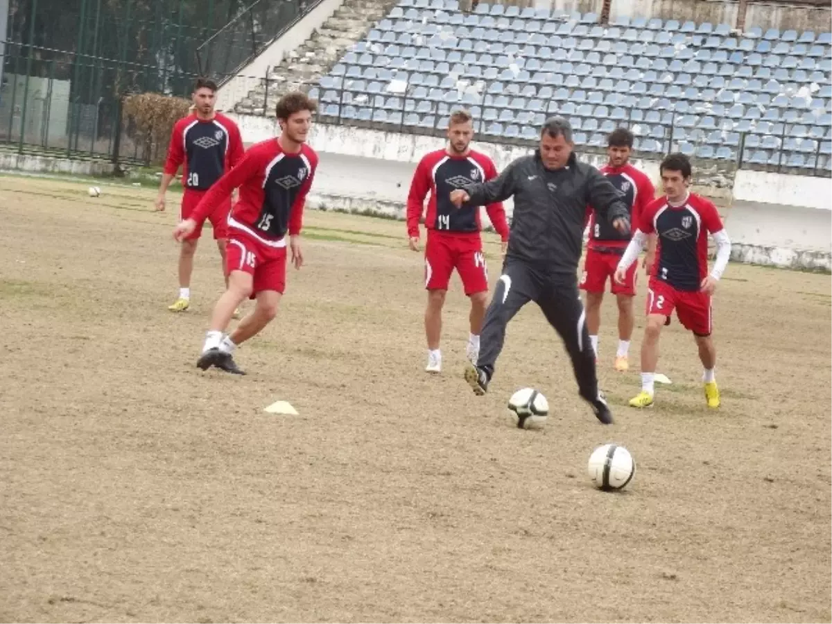 Aydınspor 1923, Kuşadası\'nda Kampa Giriyor