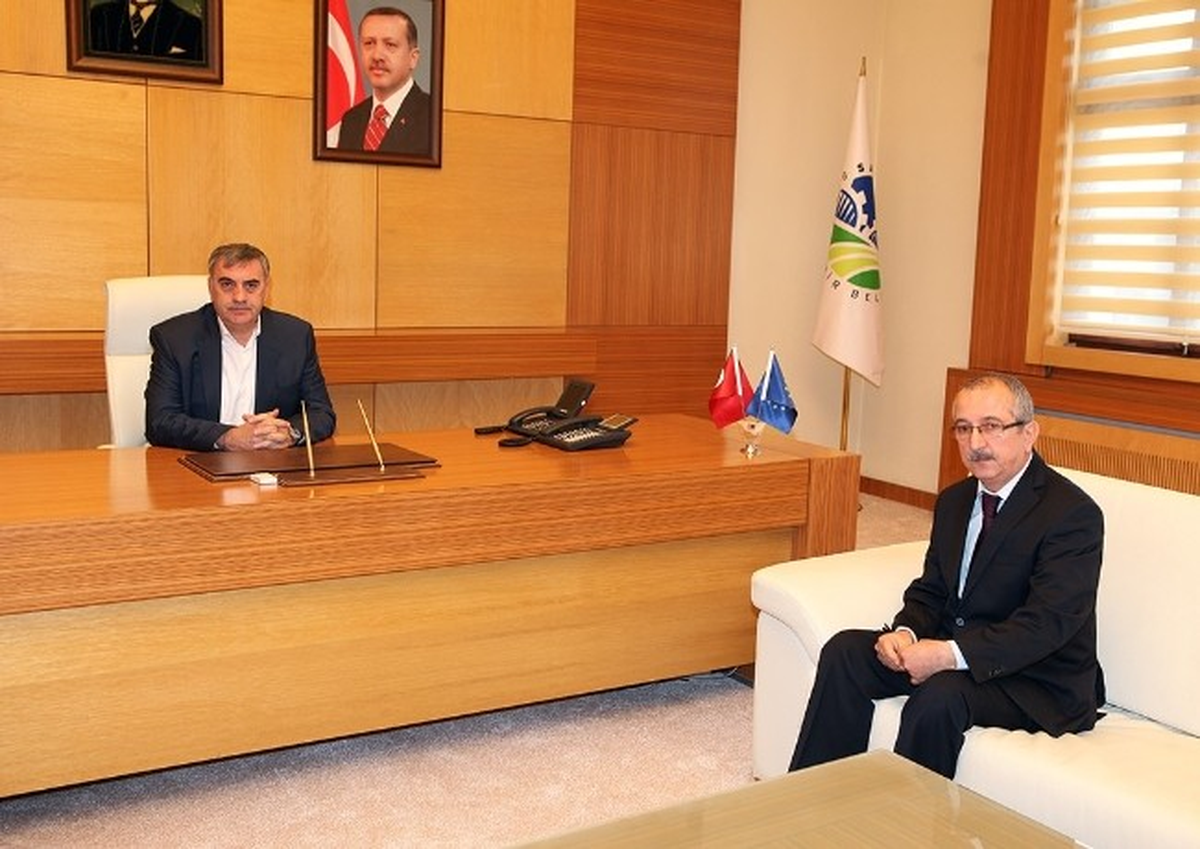 Başkan Toçoğlu, Çevre ve Şehircilik İl Müdürü Sami Öztürk\'e Yeni Görevinde Başarılar Diledi