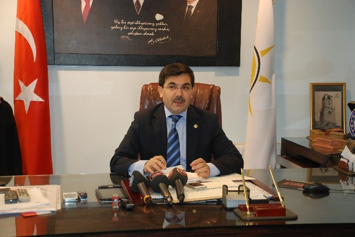 Eskişehir AK Parti\'de \'Halk Günü\' Etkinliği