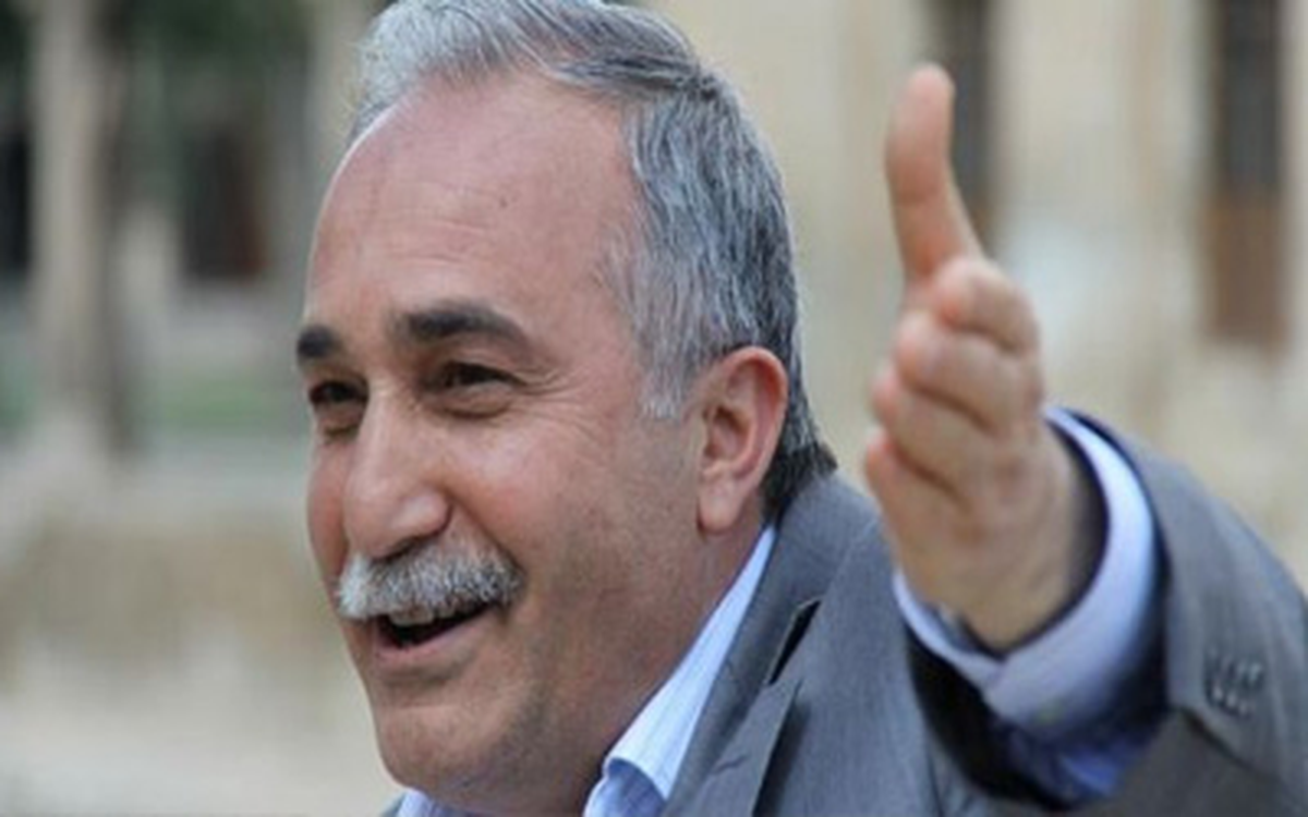 Fakıbaba Troleybüs İçin Singapur'da