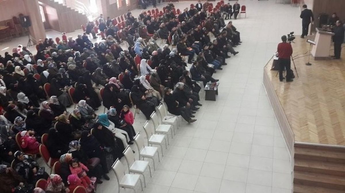 İl Müftü Yardımcısı Büyük Gençlerle Buluştu