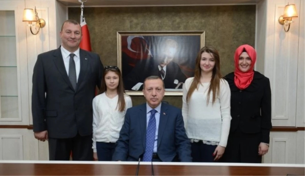 AK Parti Bigadiç Belediye Başkanı Mustafa Göksel Partisinden İstifa Etti