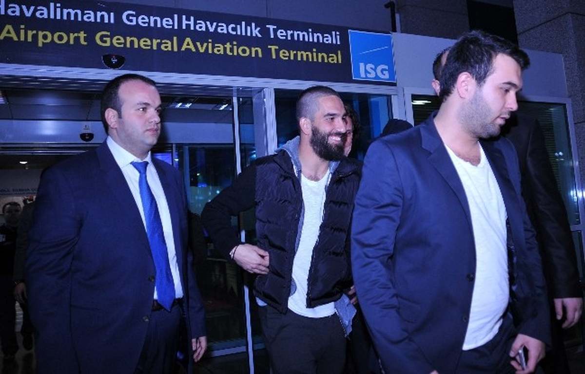 Arda Turan İstanbul\'da