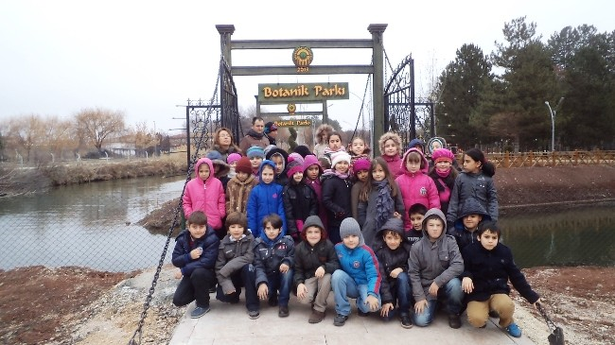 Botanik Parkı\'na Öğrenci Ziyaretleri Devam Ediyor