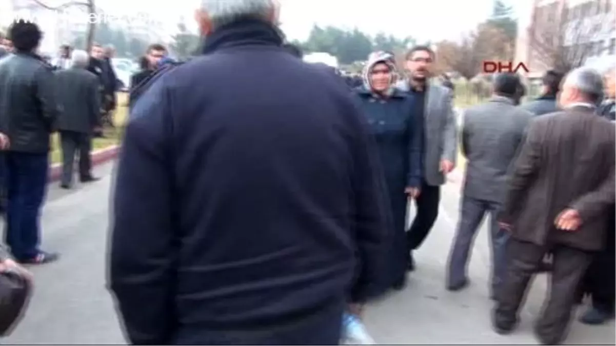 Cezaevi Firarilerinin Yaraladığı Gardiyan Öldü