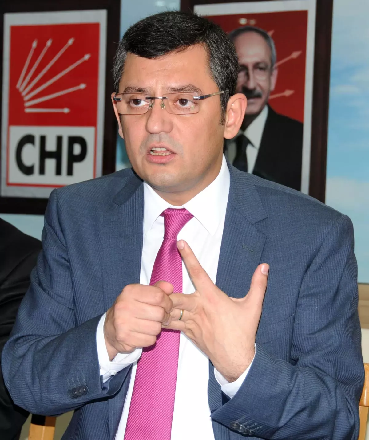 CHP\'li Özel, Bakan Yıldız\'a Uranyumu Sordu