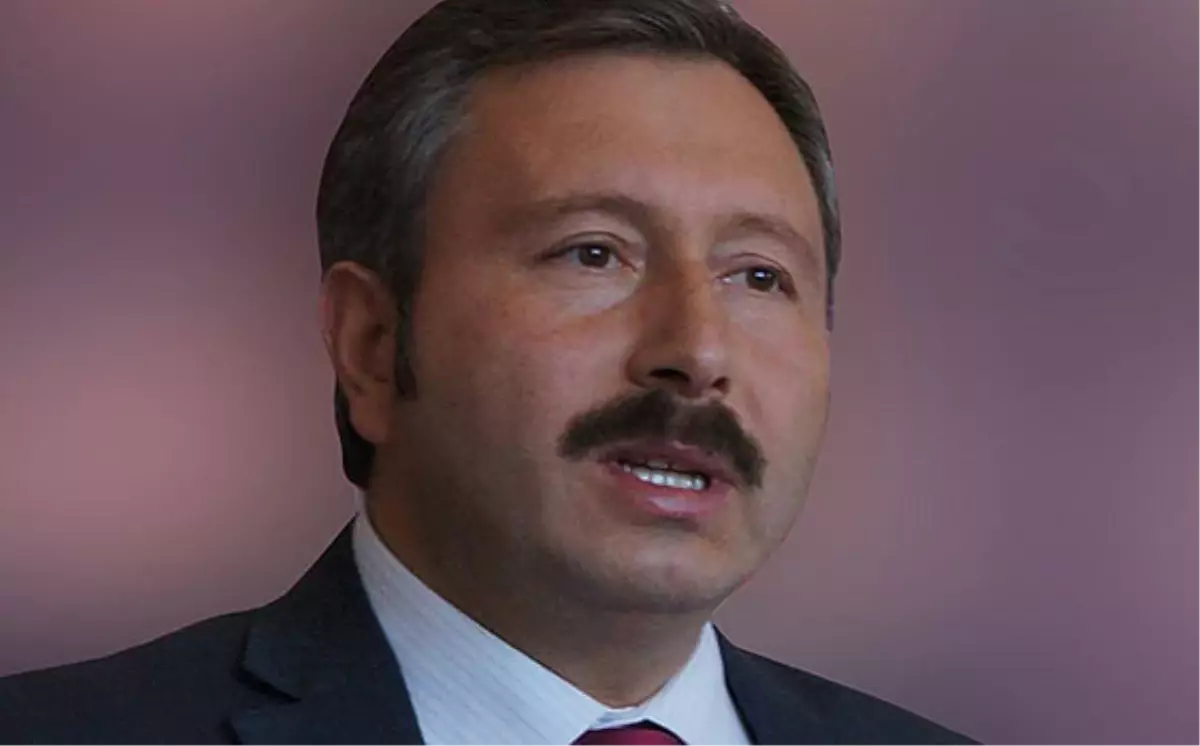 İdris Bal: Liderler Binmeli, İnmeli Fakat O Yoluna Devam Etmeli