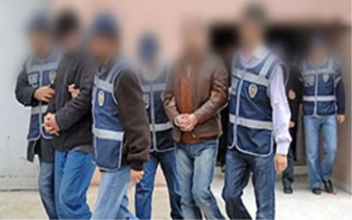 Isparta\'da Uyuşturucu Operasyonu: 7 Kişi Tutuklandı