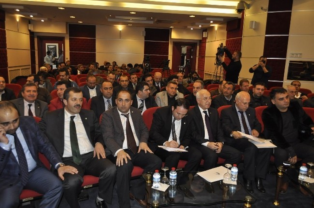 Kto\'da Meclis Toplantısı