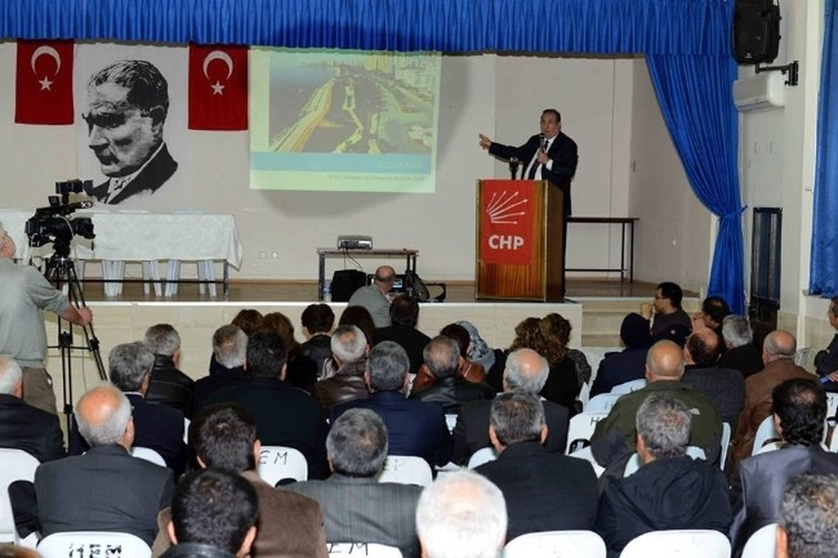 Özcan, Seçim Çalışmalarını Silifke\'de Sürdürdü