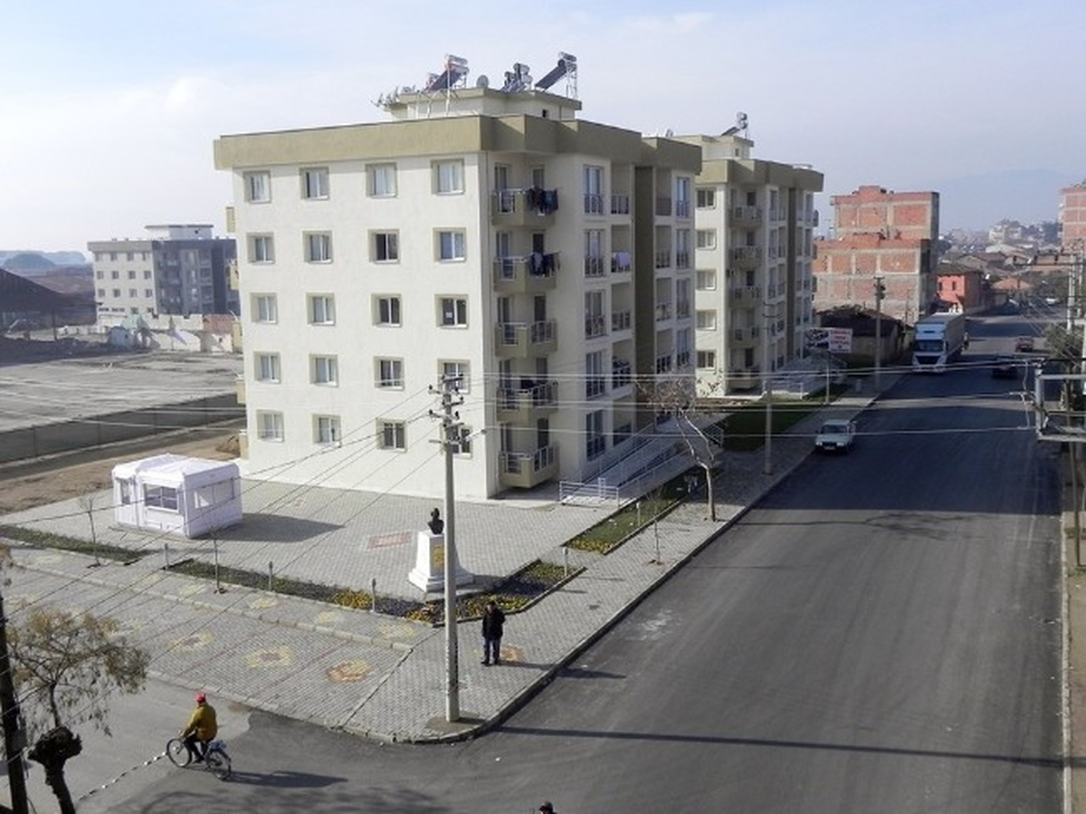 Saracaoğlu Konutları Ev Sahibi Yapmaya Devam Ediyor