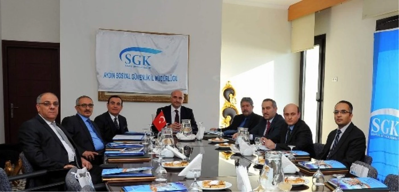 SGK Ege Bölge Müdürleri Aydın\'da Toplandı