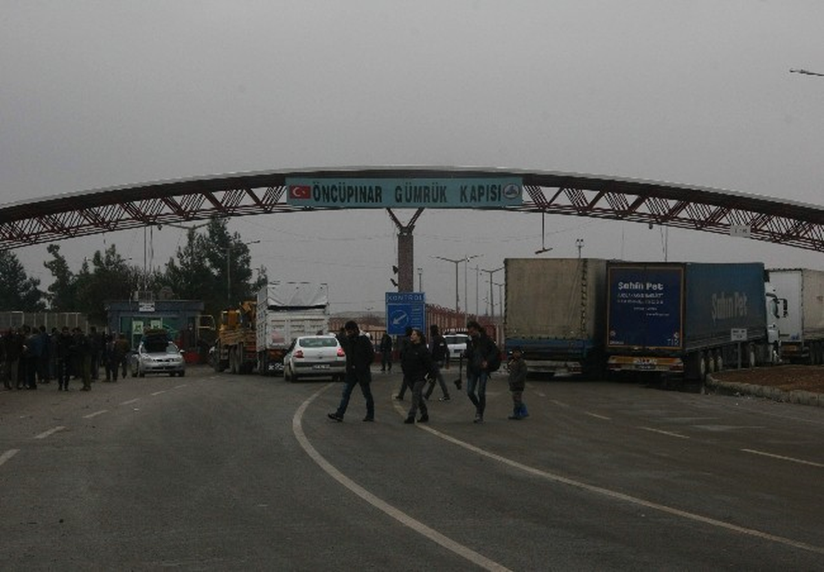 Suriye\'ye Açılan Sınır Kapıları Kapatıldı