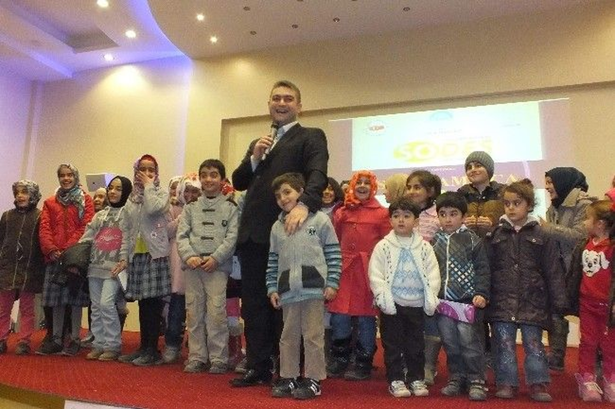 Van\'da "Erdemli Kadından Erdemli Topluma" Projesi
