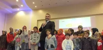 Van İl Müftülüğü'nden 'Erdemli Kadından Erdemli Topluma' Konulu Konferans