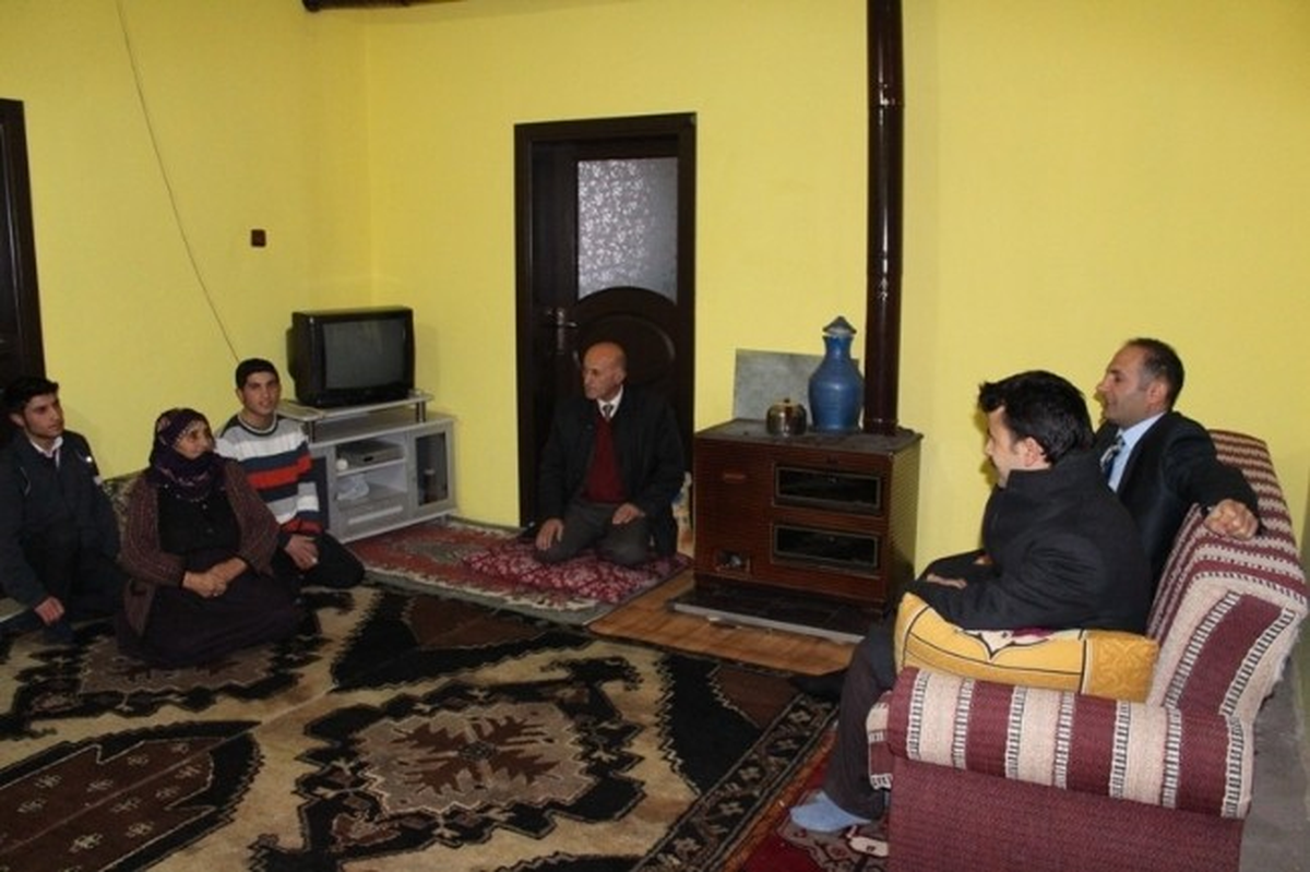 Yazıhan\'da Öğrenci Ailelerine Ziyaret