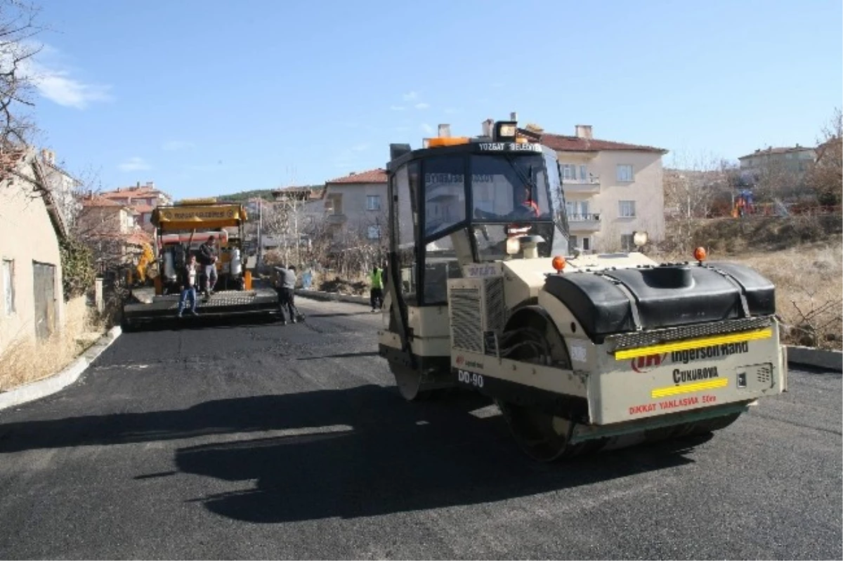 Yozgat Belediyesi İlk Defa Kış Ortasında Yollara Sıcak Asfalt Attı