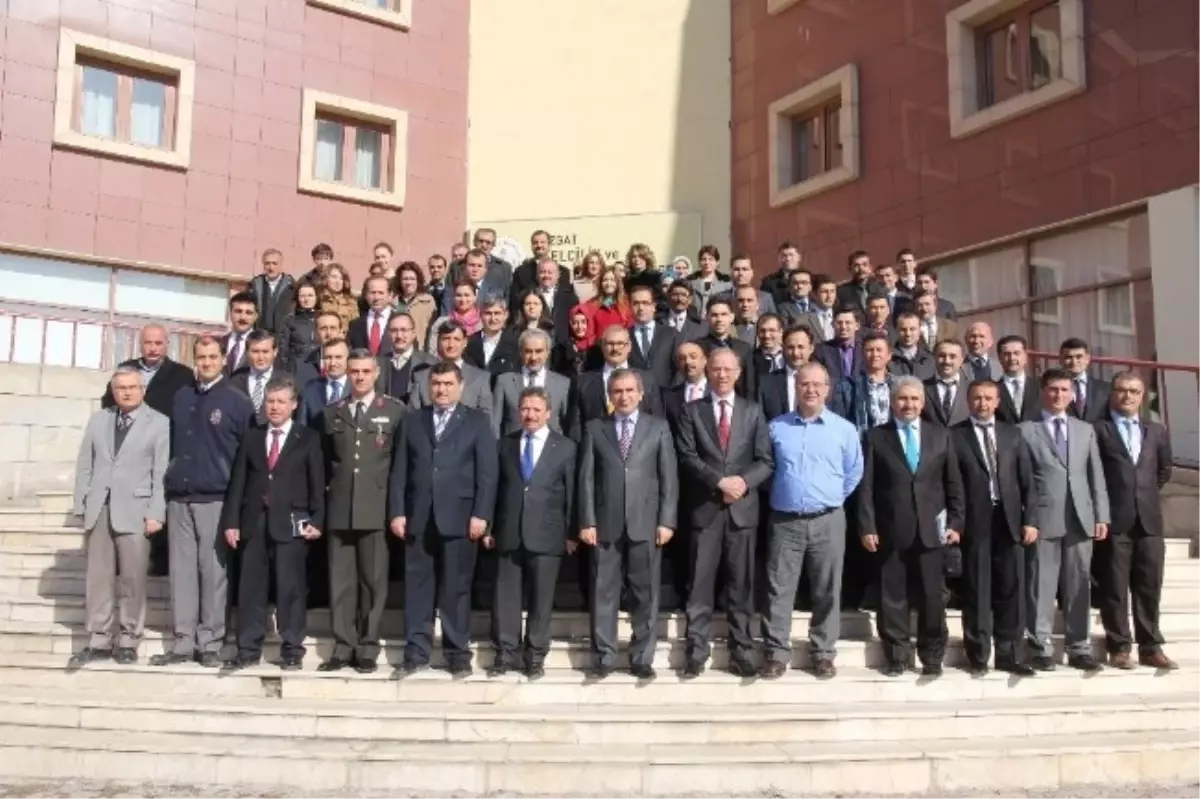 Yozgat Valisi Abdulkadir Yazıcı, "Öğrencilere Matematik Dersini Sevdirmede Öğretmenlere Önemli...