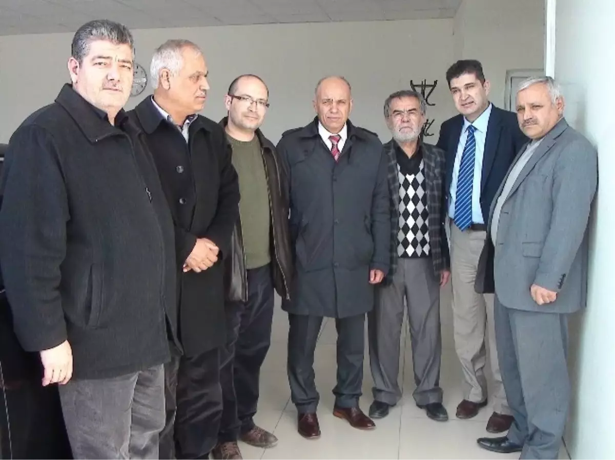 AK Parti Belediye Başkan Adayı Çalışkan, Galericiler Esnafını Ziyaret Etti