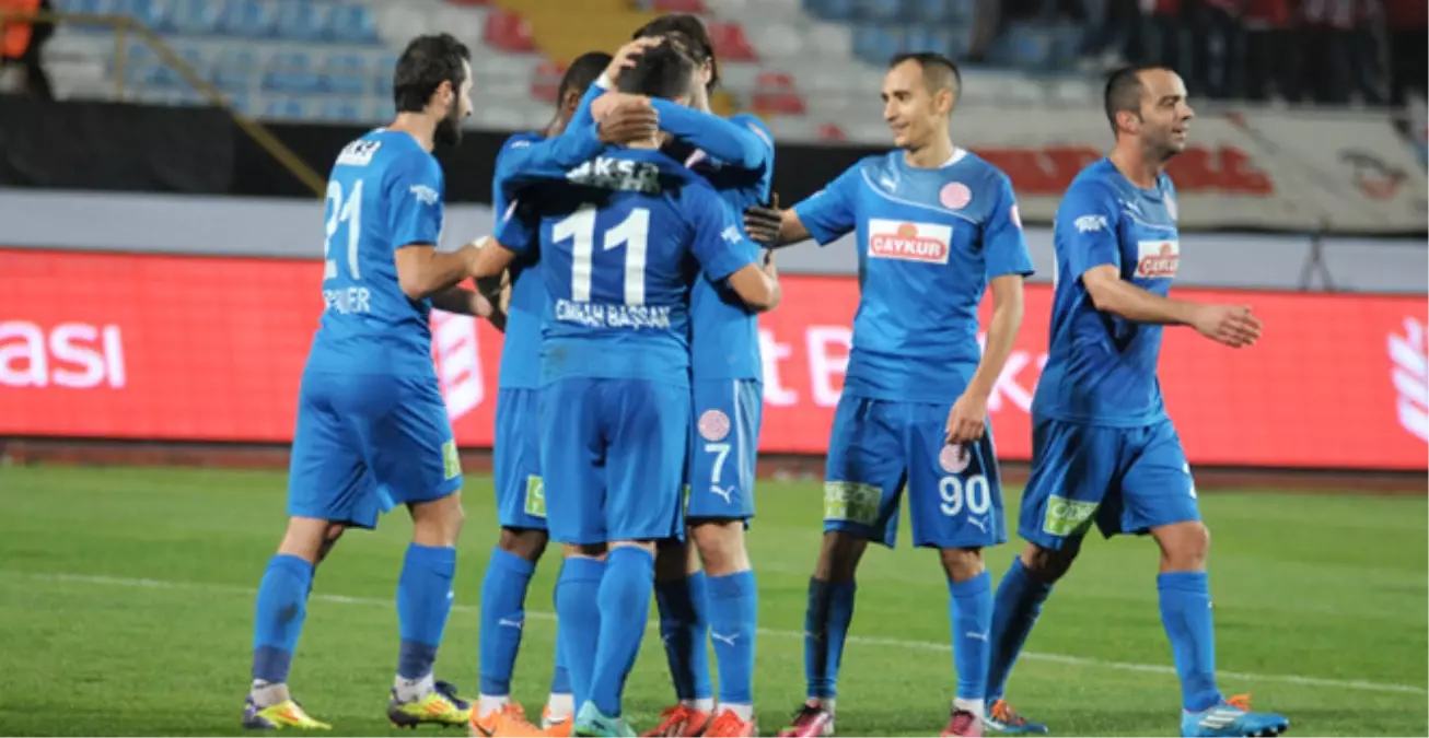 Antalyaspor, Tokatspor\'u 6-1 Yendi