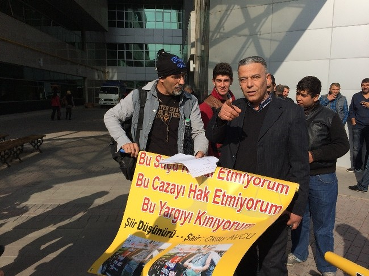 Başbakan\'a Şair Desteği