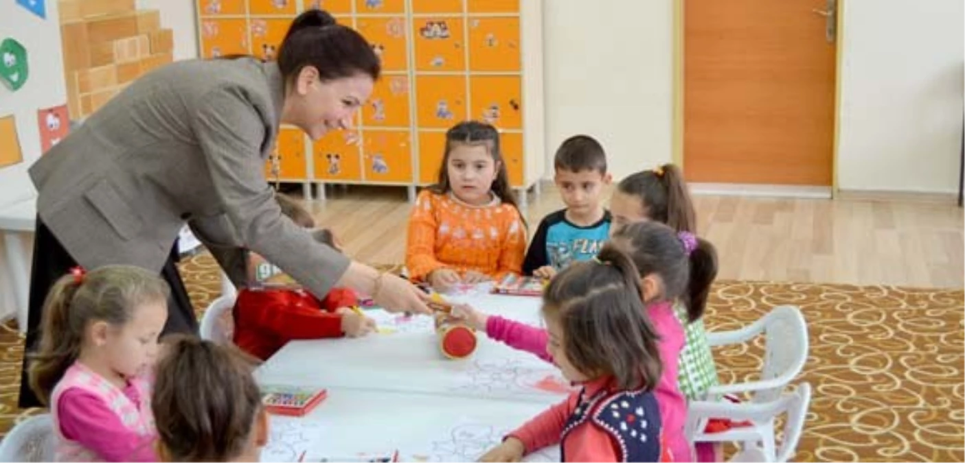 Bayan Erden, "İlimizde Okul Öncesi Eğitime Büyük Önem Veriyoruz"