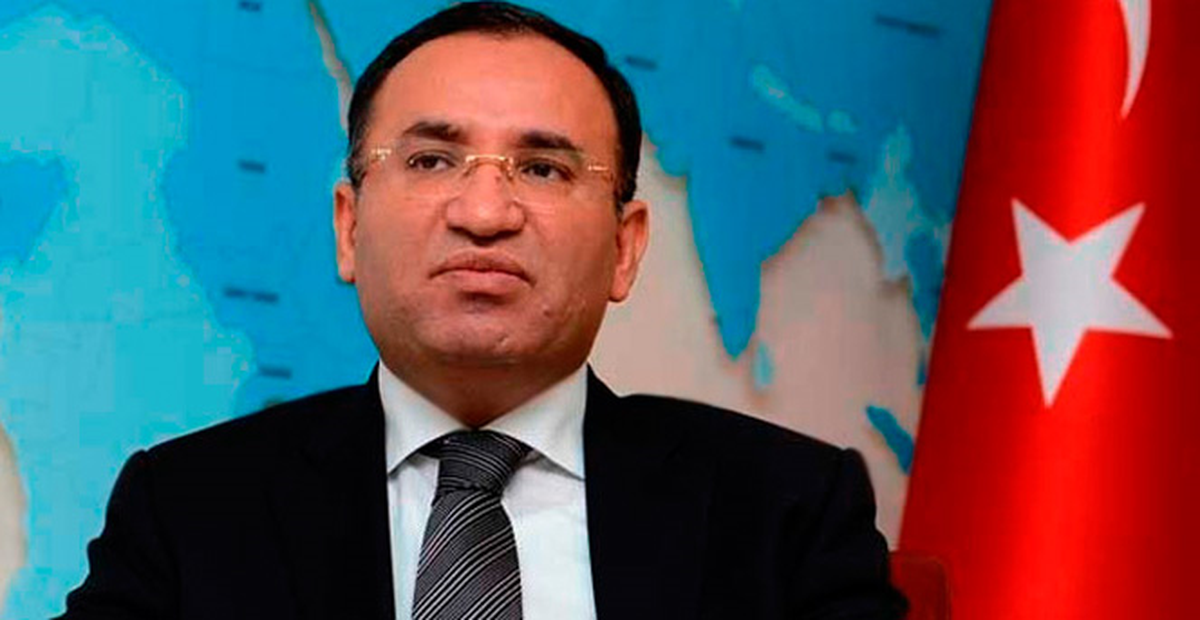Bozdağ: MİT, Tarihimiz Boyunca Böyle Muameleye Maruz Kalmadı