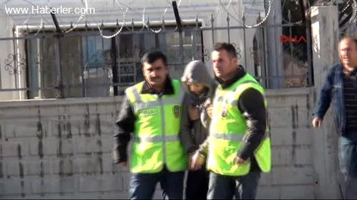 Elektro Şoklu Gaspçı Polis Tarafından Yakalandı