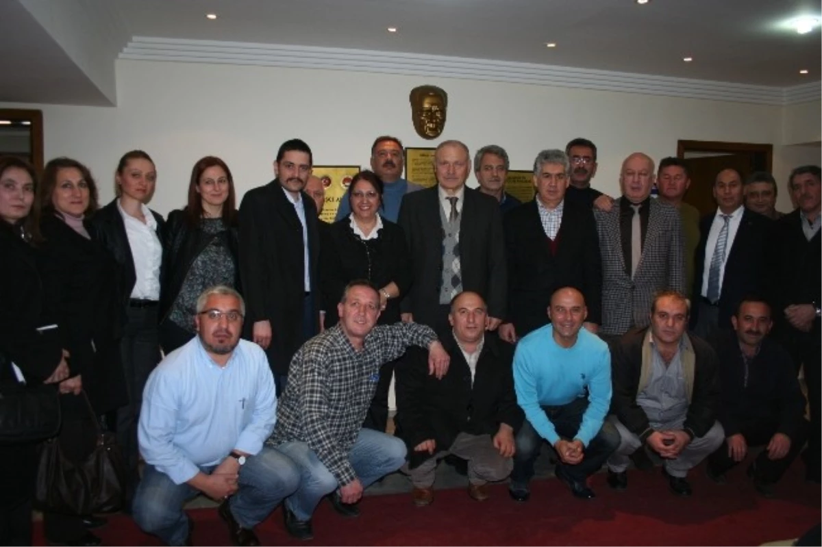 MHP Belediye Başkan Adayları Tez Koop İş Sendikasını Ziyaret Etti