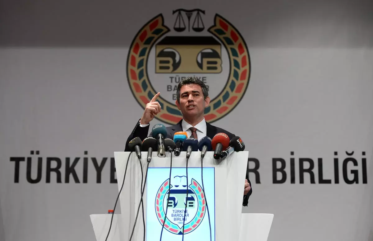 TBB Başkanı Feyzioğlu: HSYK Mutlaka İkiye Ayrılmalı