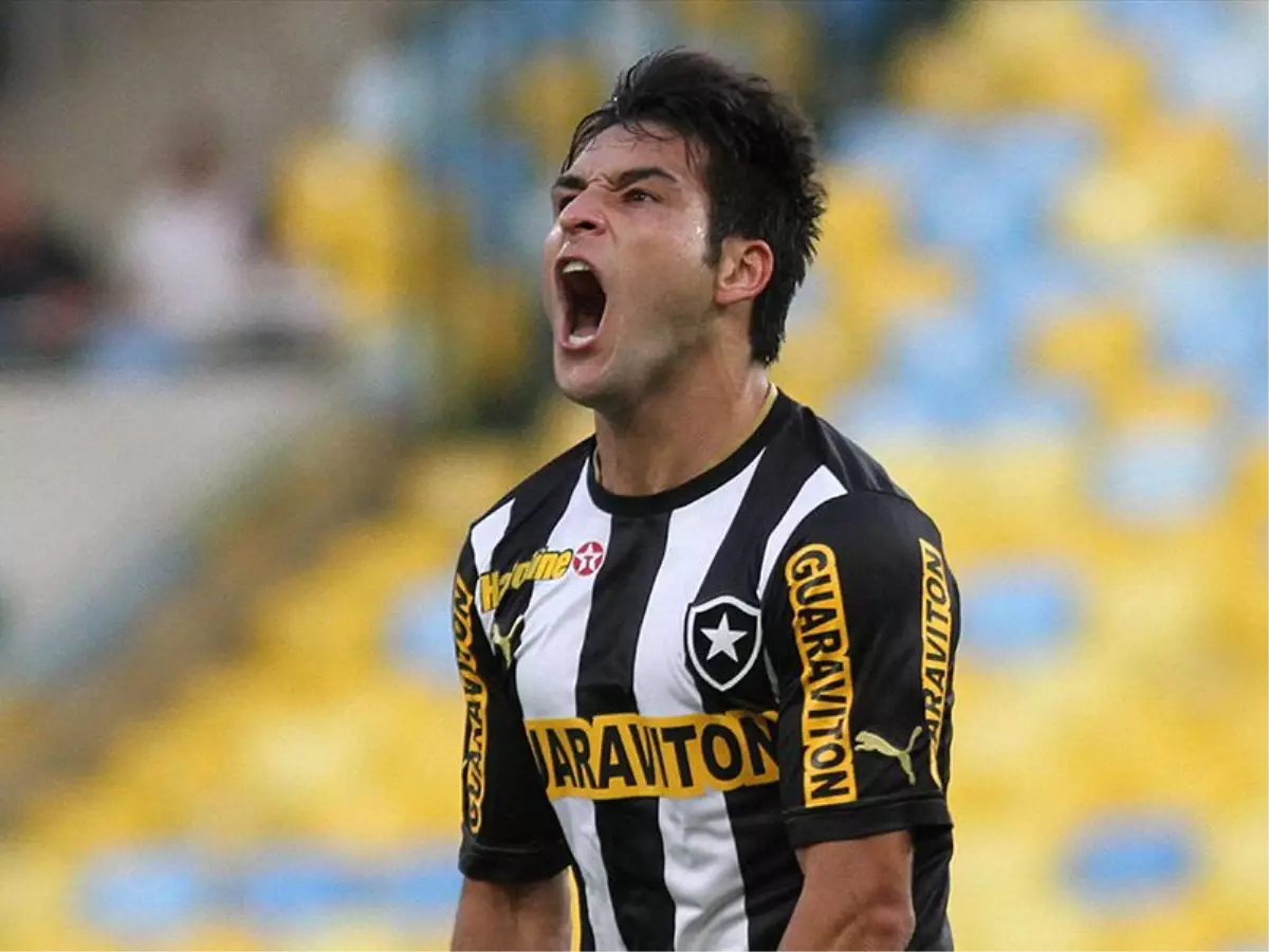 Botafogo, Lodeiro\'yu Bırakmıyor!