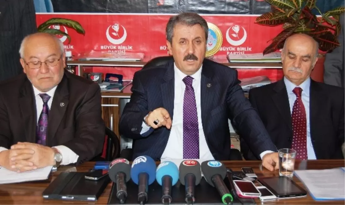 AK Parti\'den İstifa Eden Vekiller BBP Yolunda