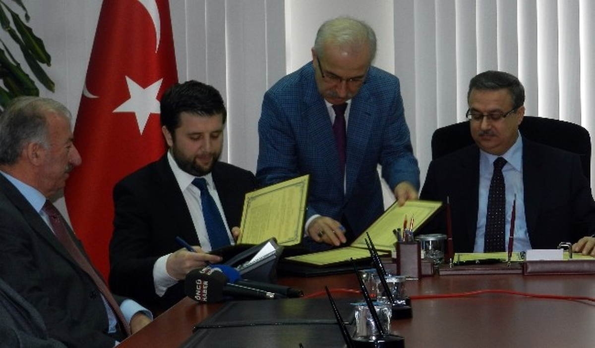 Düzce Prefabrik Okullarından Kurtuluyor