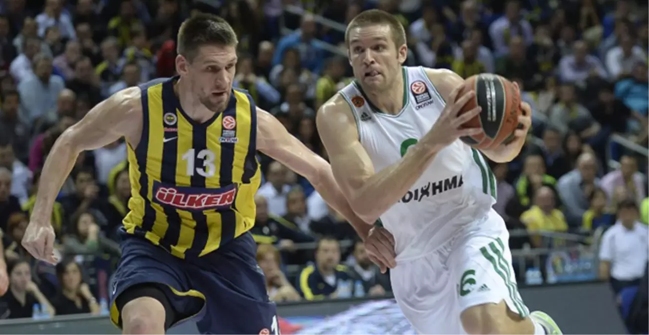 Fenerbahçe Ülker, Panathinaikos\'u 77-72 Yendi