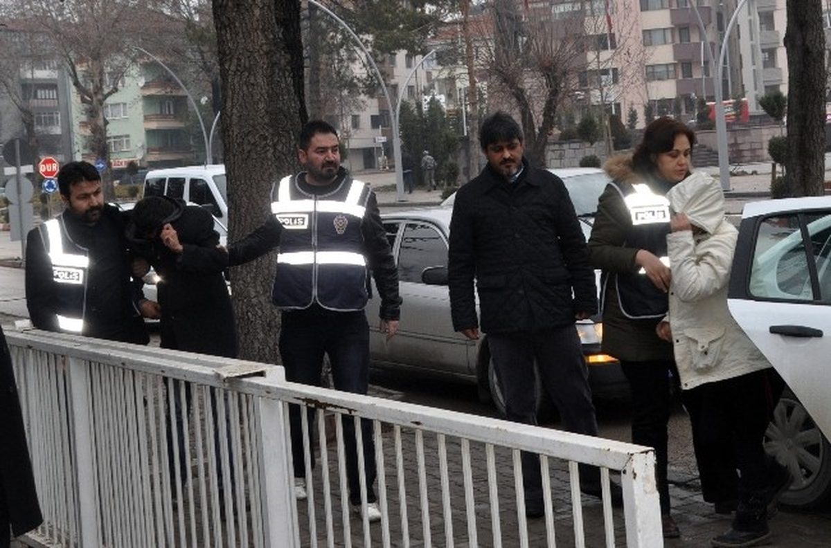 Kayıp Kızlar Fuhuş Operasyonunda Bulundu