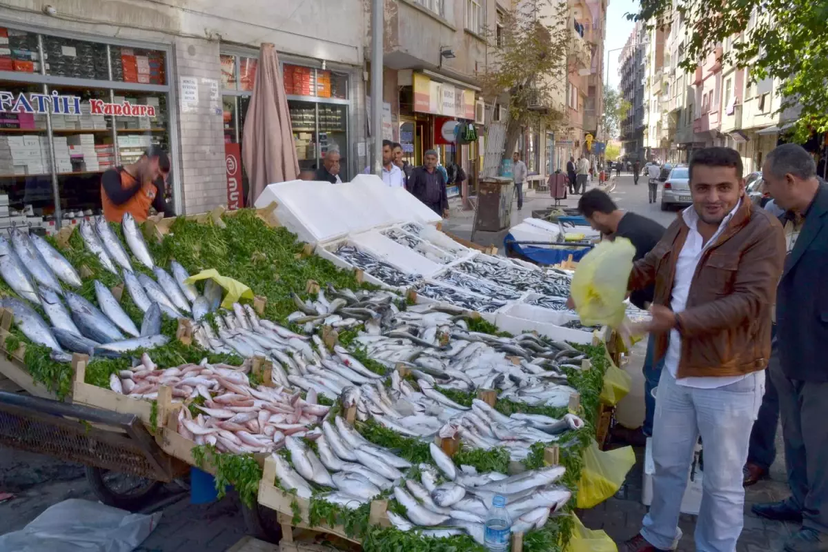 Siirtliler Etten Çok, Balık Tüketiyor