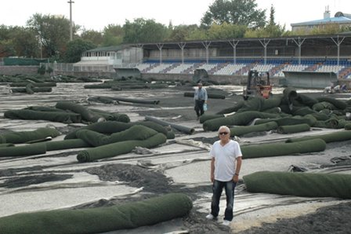 19 Mayıs Stadı\'nın Dış Sahaları Yenilendi