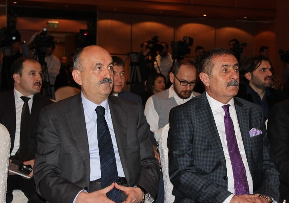 Bakan Müezzinoğlu: "H3n2 Gribinde Yaşadığımız Olağanüstü Bir Durum Söz Konusu Değil"