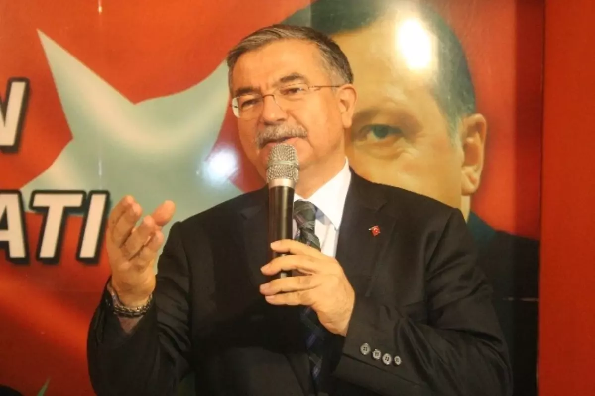 Bakan Yılmaz: "Halkbankası Marka Banka Olmak Üzereydi Bunun Önüne Engel Koydular"