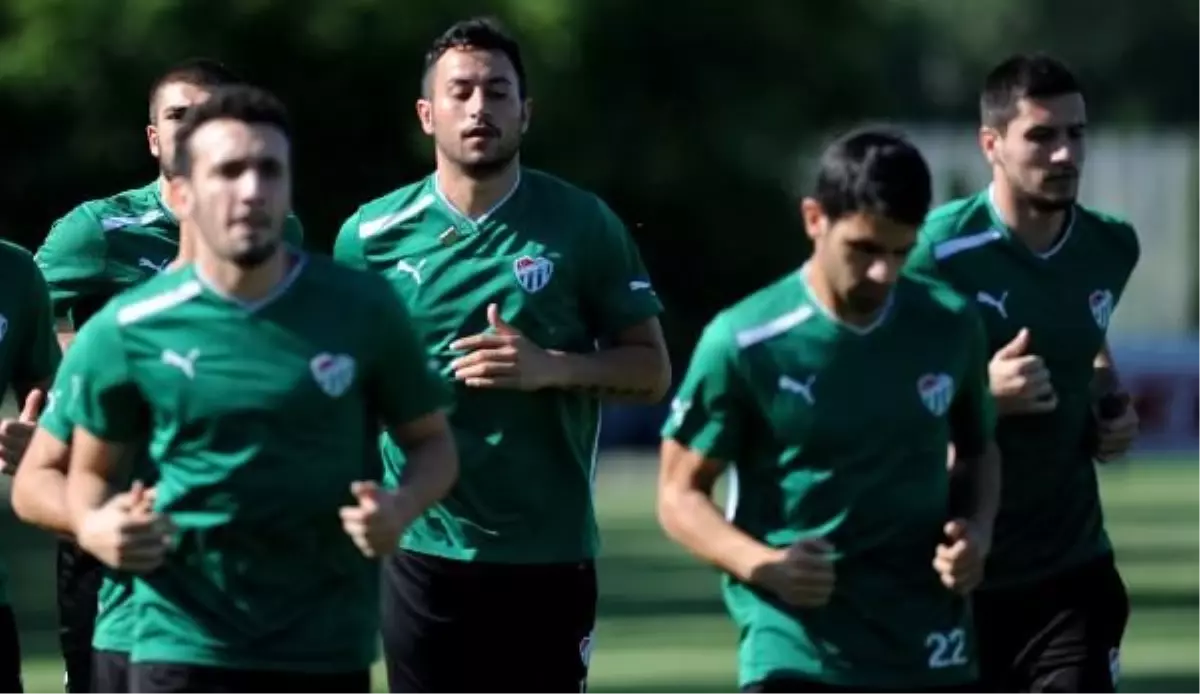 Bursaspor İyi Başlangıç İçin Sahada