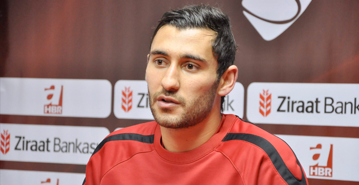 Fenerbahçe, Veysel Sarı\'yı Transfer Etmek Üzere