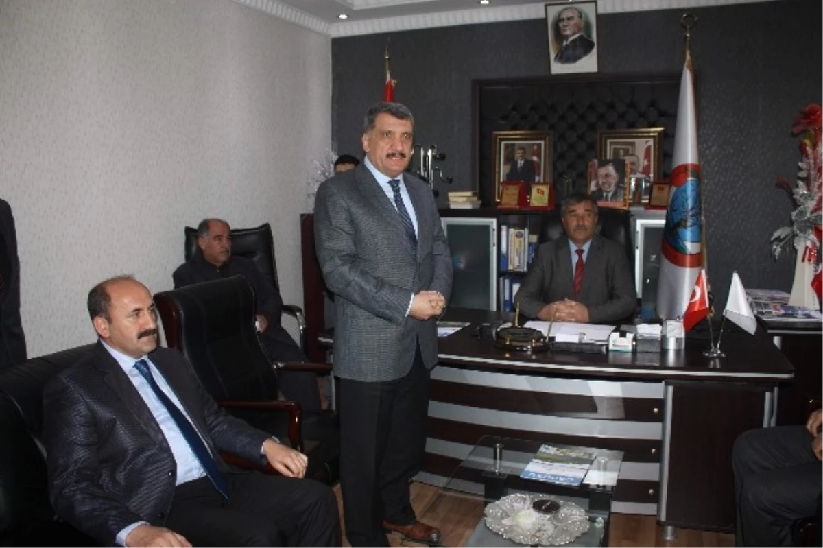 Gürkan\'dan Belde Belediye Başkanlarına Ziyaret