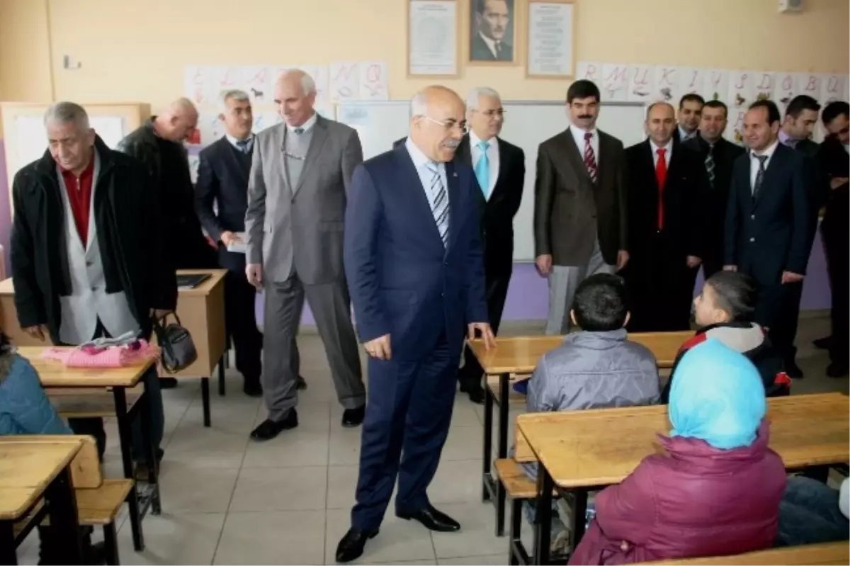 Iğdır'da 52 Bin Öğrencinin Karen Heyecanı