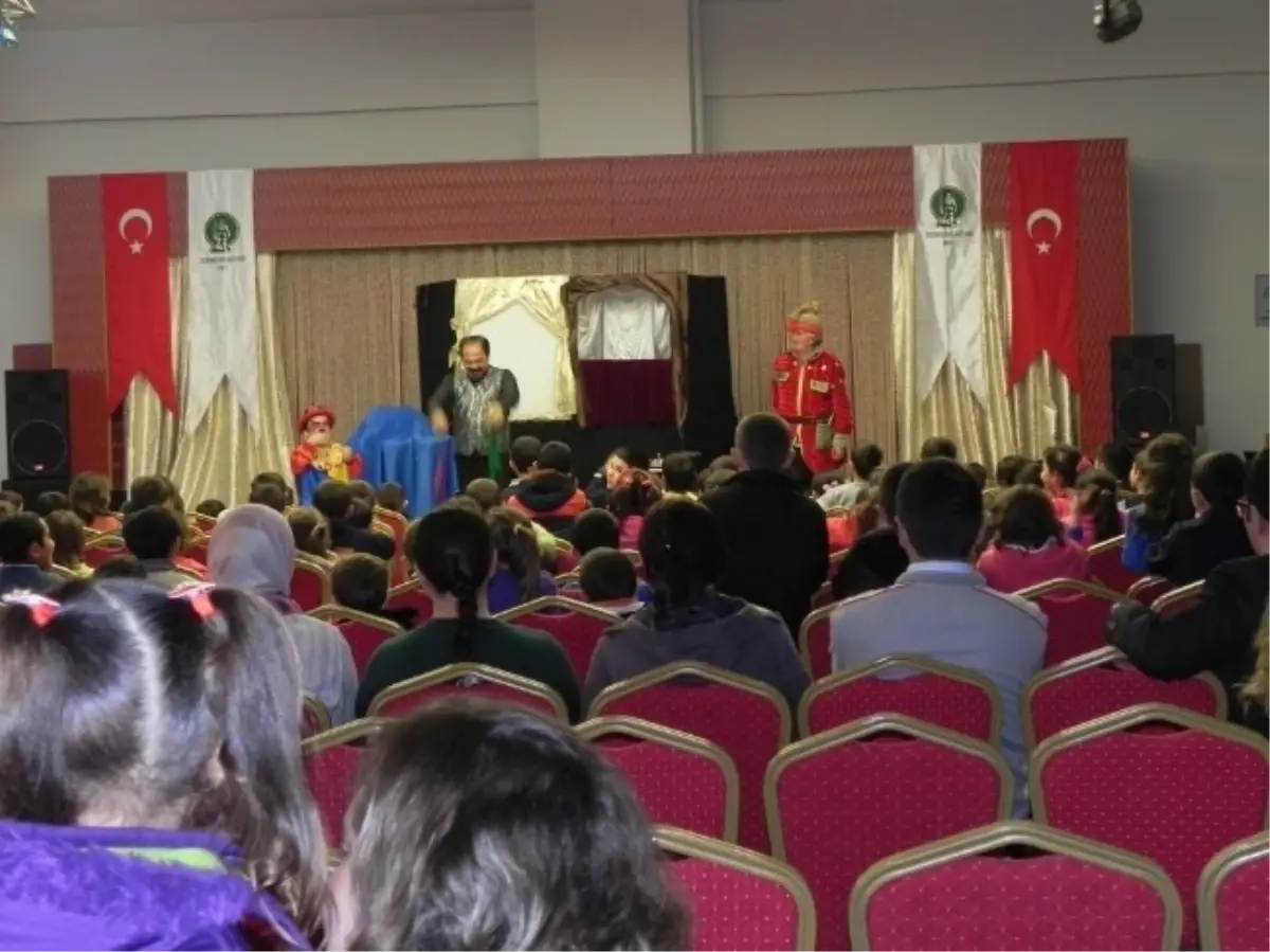 Ödemiş Belediyesinin Karne Hediyesi 'Bot'