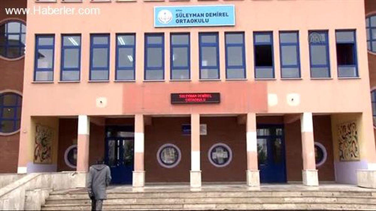 Melike öğretmenin hayata hüzünlü vedası -