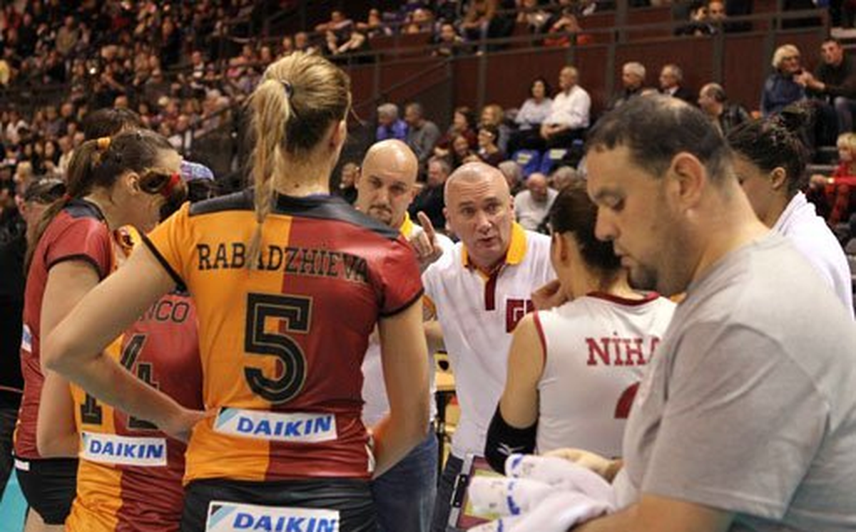 Galatasaray Avrupa\'ya Veda Etti