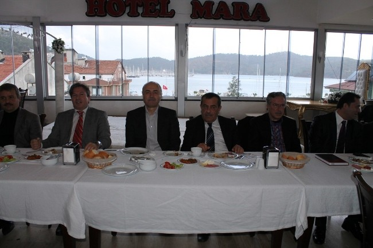 AK Parti\'nin Fethiye ve Seydikemer Adayları Belirlendi