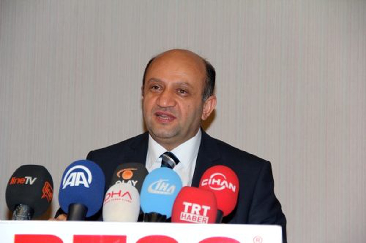 Bakan Işık, Bursa Ticaret ve Sanayi Odasında Konuştu