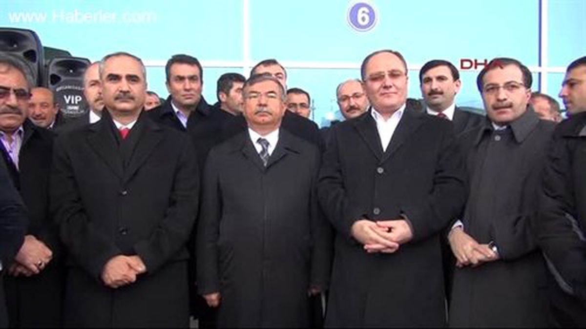 Bakan Yılmaz: Türkiye\'yi Durdurmak İsteyenler Oyun İçinde" Haberine Ek