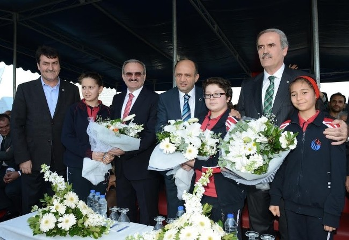 Bursa\'da Bilim ve Teknoloji Merkezi Açıldı